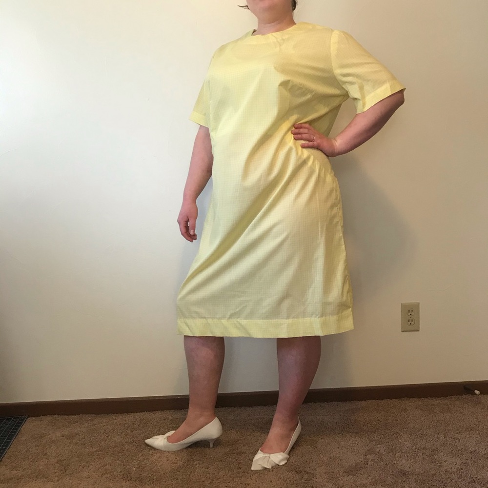 True vintage plus size 60s mod dress